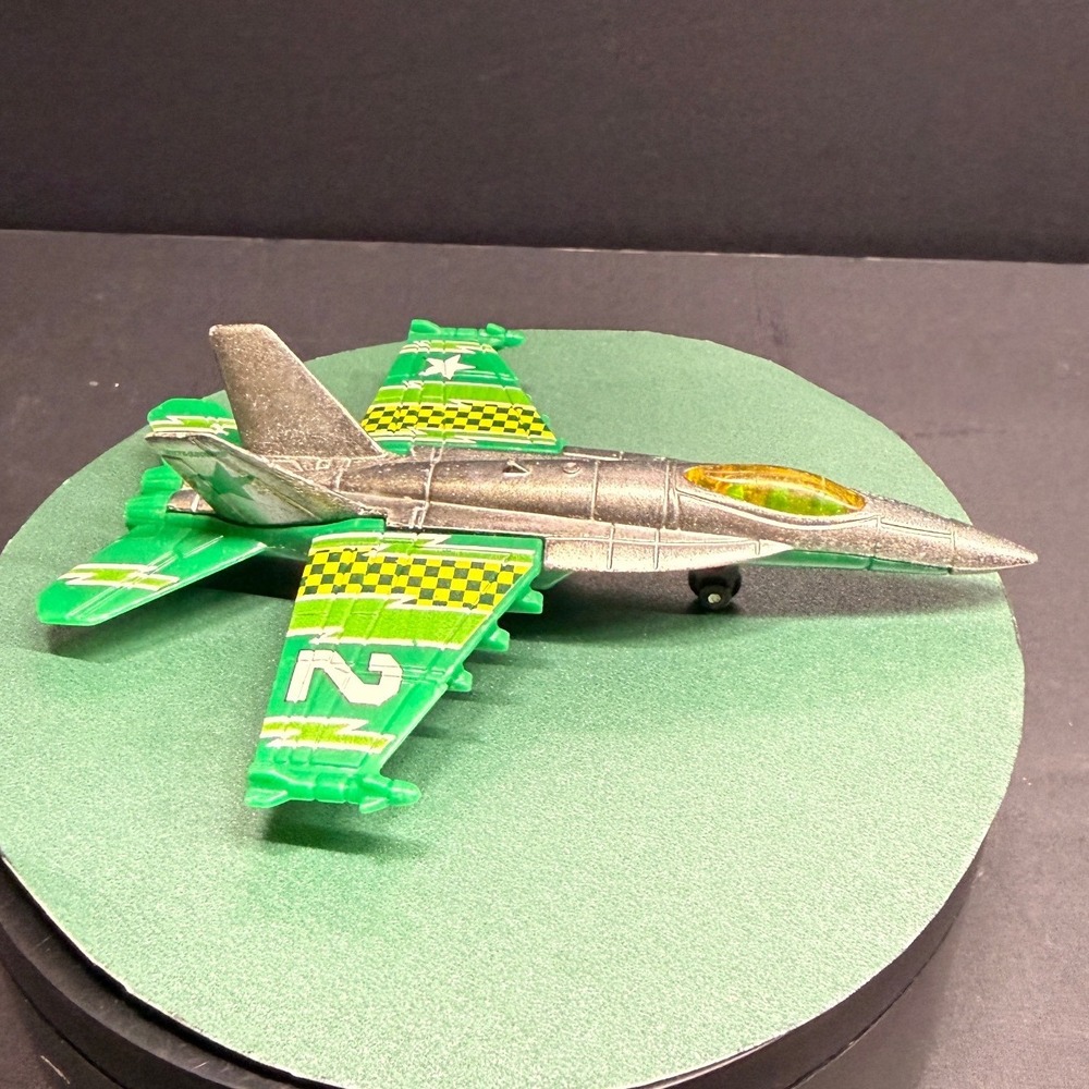 Matchbox F/A-18E Super Hornet Diecast Fighter Jet Silver Green 2007 Mattel